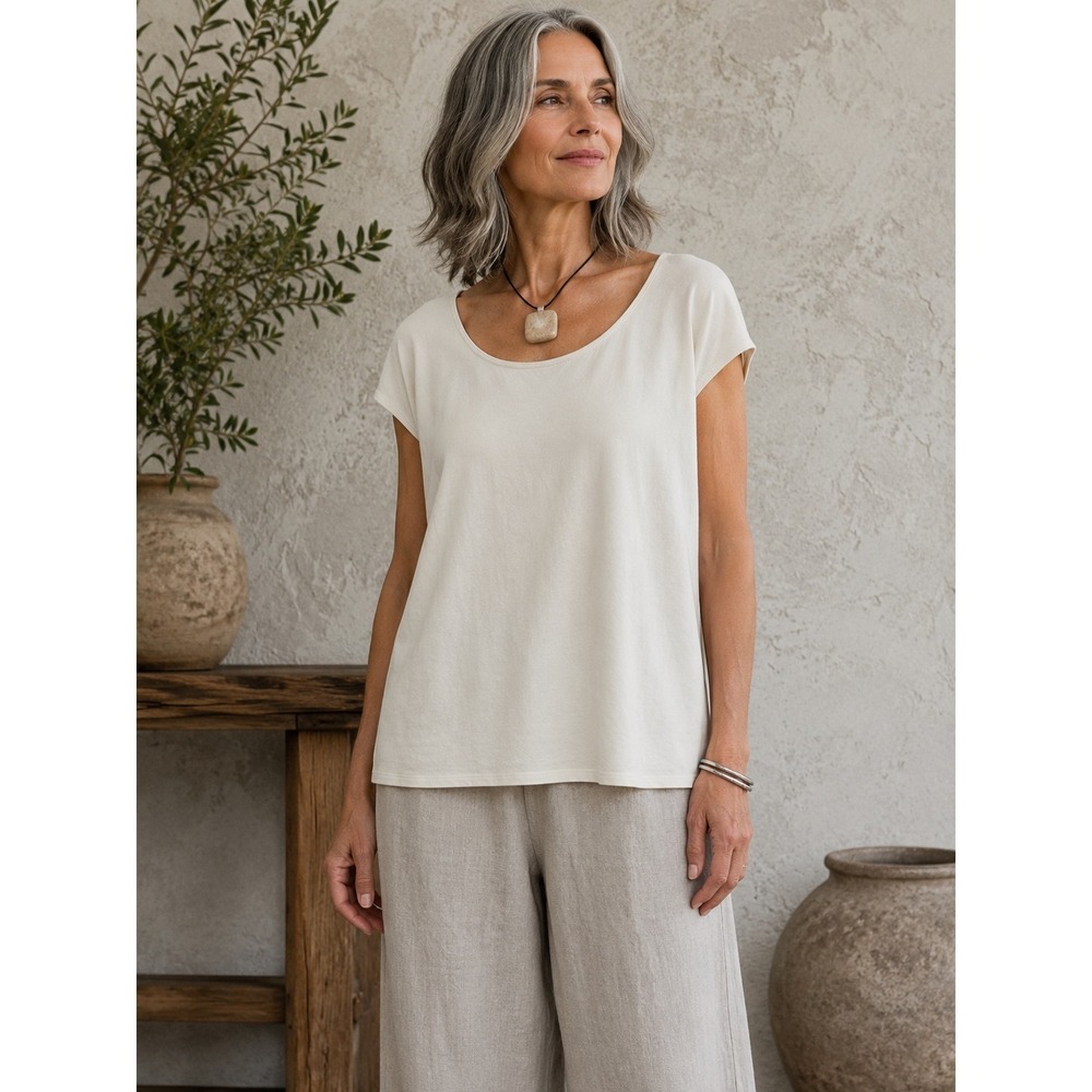 Eileen Fisher large  Bone Ivory 100% Silk Jersey Short Sleeve Scoop Neck Tee Top